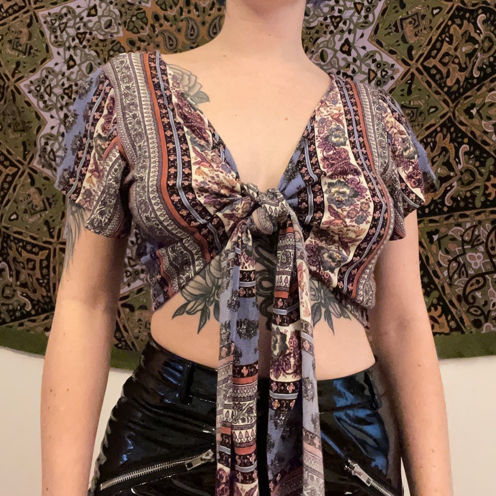 Tie Front Top